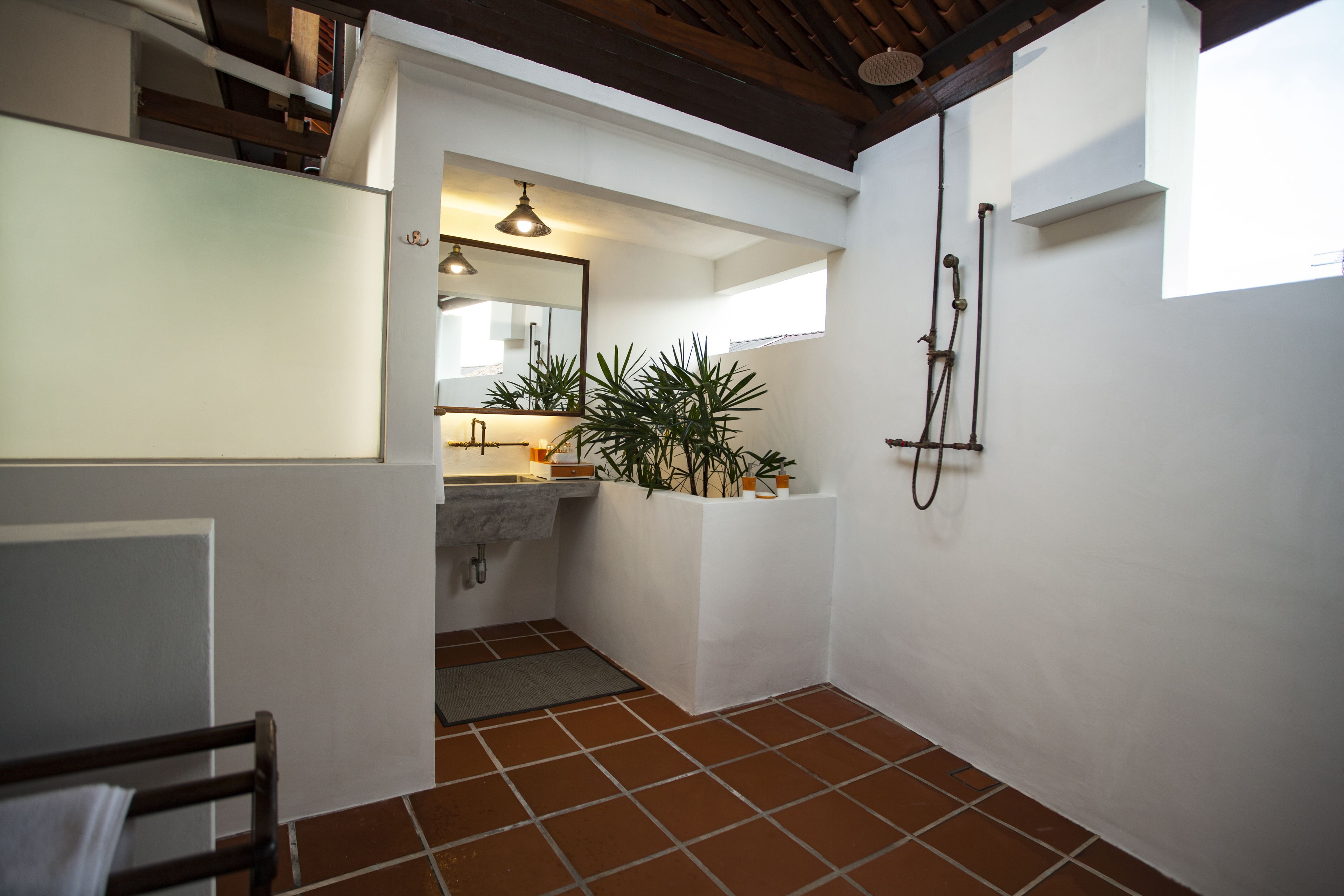 harmony room | bathroom | shower, rainfall showerhead, free toiletries, hair dryer