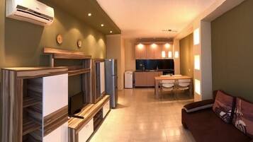 Habitación cuádruple familiar, 1 habitación | Cocina privada | Refrigerador y microondas