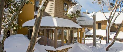 Fachada del alojamiento