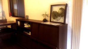 Maison | 3 chambres, couette en duvet, bureau, accès au Wi-Fi (inclus)