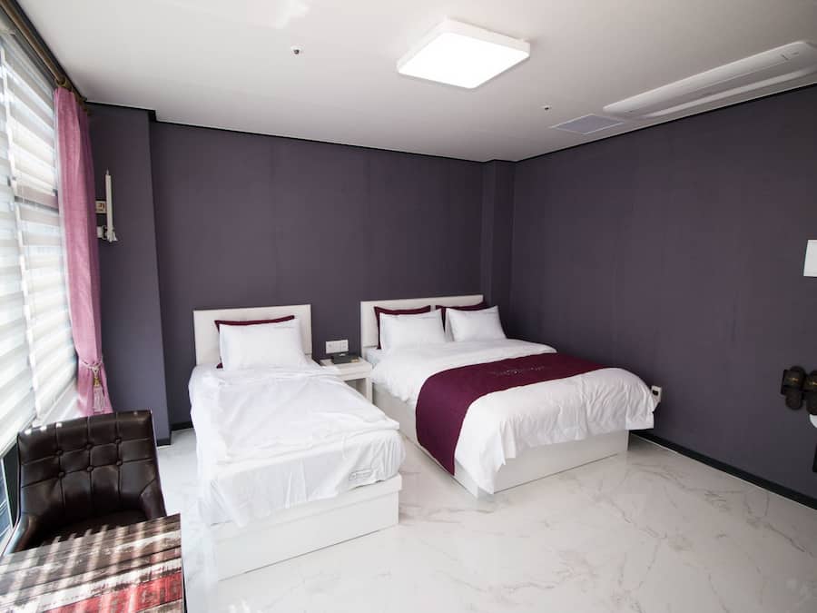 Triple Room | Premium bedding, minibar, blackout drapes, WiFi