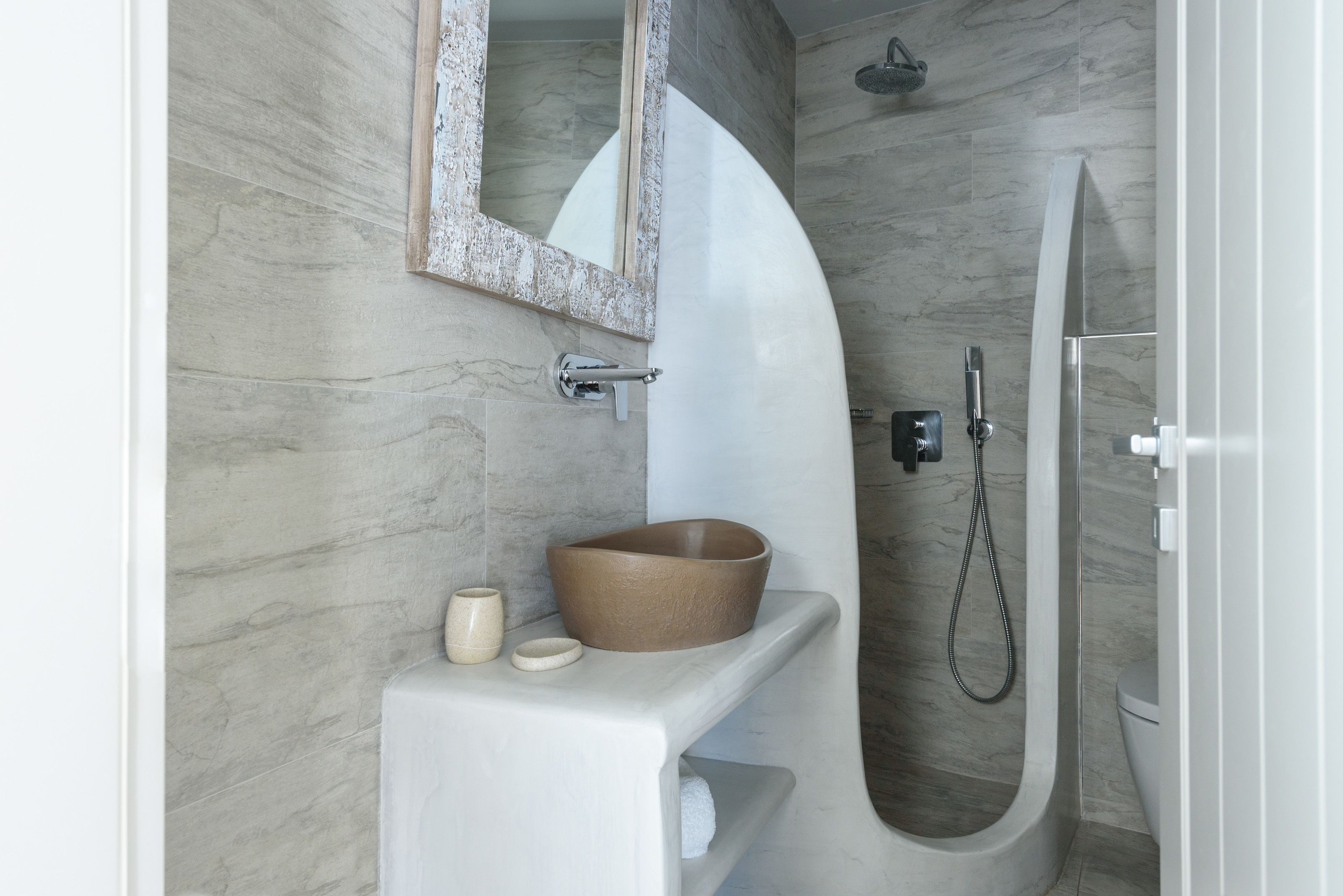 double or twin room, beachfront (double) | bathroom | shower, rainfall showerhead, free toiletries, hair dryer