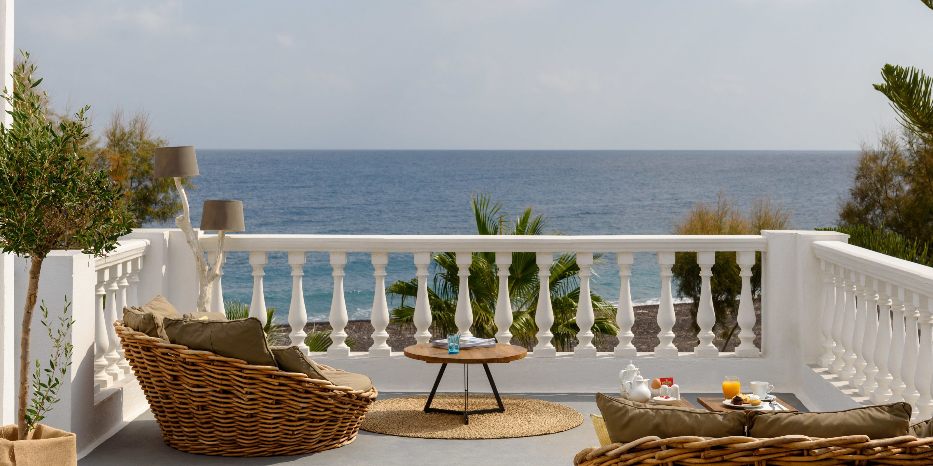 superior double room (upper floor) | exterior