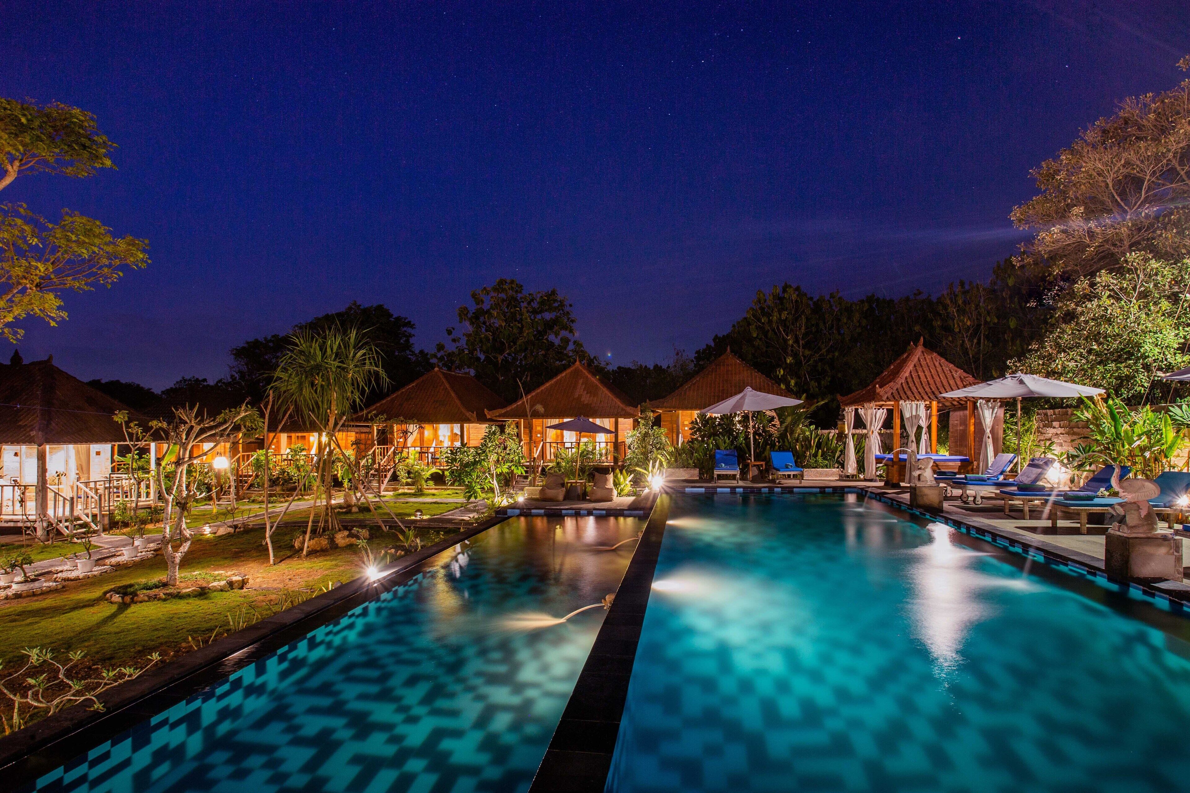 2 outdoor pools, pool umbrellas, pool loungers