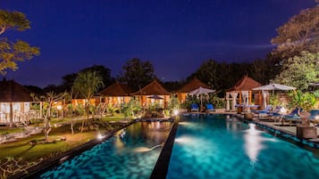 2 outdoor pools, pool umbrellas, pool loungers