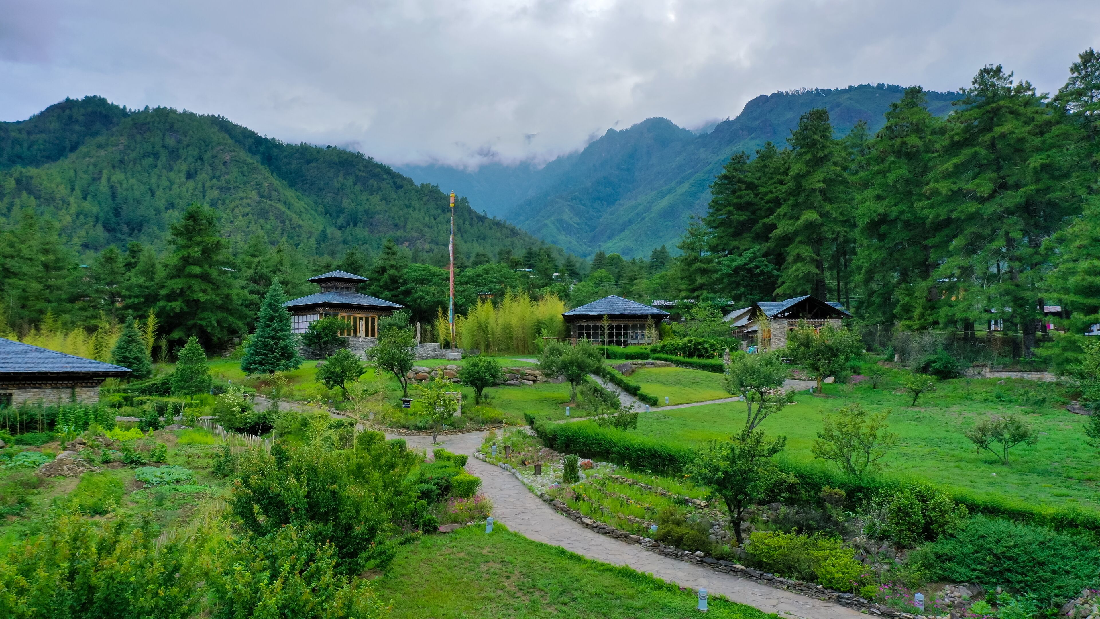 المنشأة من الخارج