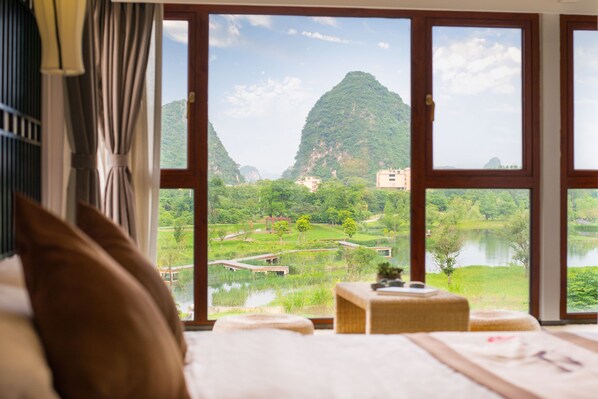 Phòng đôi có tầm nhìn toàn cảnh, 1 phòng ngủ, bồn tắm, quang cảnh đồi núi | Bộ trải giường bằng vải cotton Ai Cập, bộ đồ giường cao cấp 