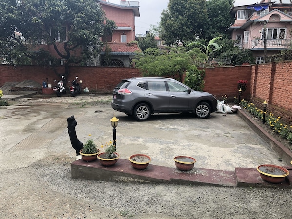 Free self parking