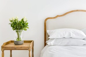 2 chambres, literie de qualité supérieure, fer et planche à repasser