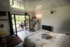 Chalet, Balcony, Park View