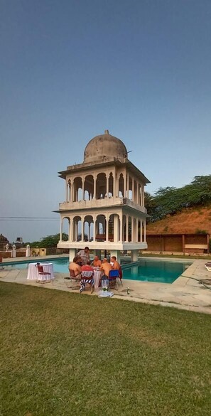 Standard Room | Swim-up bar - Bassi Fort Palace (Chittorgarh)