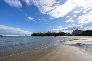 Standard Twin Room, 2 Twin Beds, Non Smoking, Ocean View | Beach/ocean view