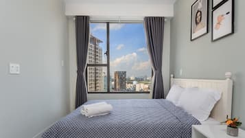 Apartament Deluxe, 2 dormitoris, no fumadors, vistes al riu | Mobiliari individual i escriptori