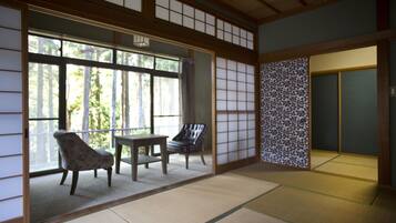 Traditional Room, Shared Bathroom, River View | Premium bedding, desk, free WiFi