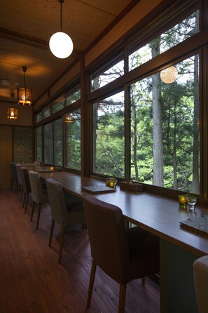 Dining - Chambre d'hôte  Étoile et fées (Komatsu)