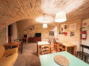 Bar (on property) - Ostello Bello Assisi Bevagna (Bevagna)