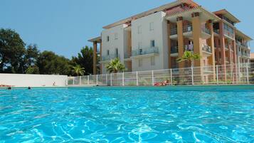 Seasonal outdoor pool