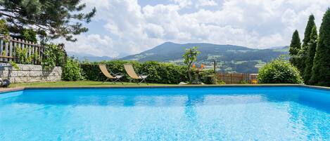 Udendørs pool, liggestole