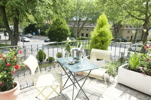 Lobby sitting area - Hotel Haus Vocke (Bochum)
