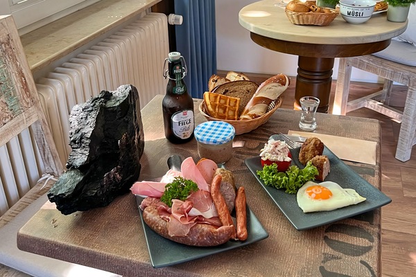 Petit déjeuner préparé sur commande servi tous les jours en supplément