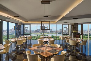 Restaurant - Suz & Catorze Taipei, a Tribute Portfolio Hotel (Taipei)