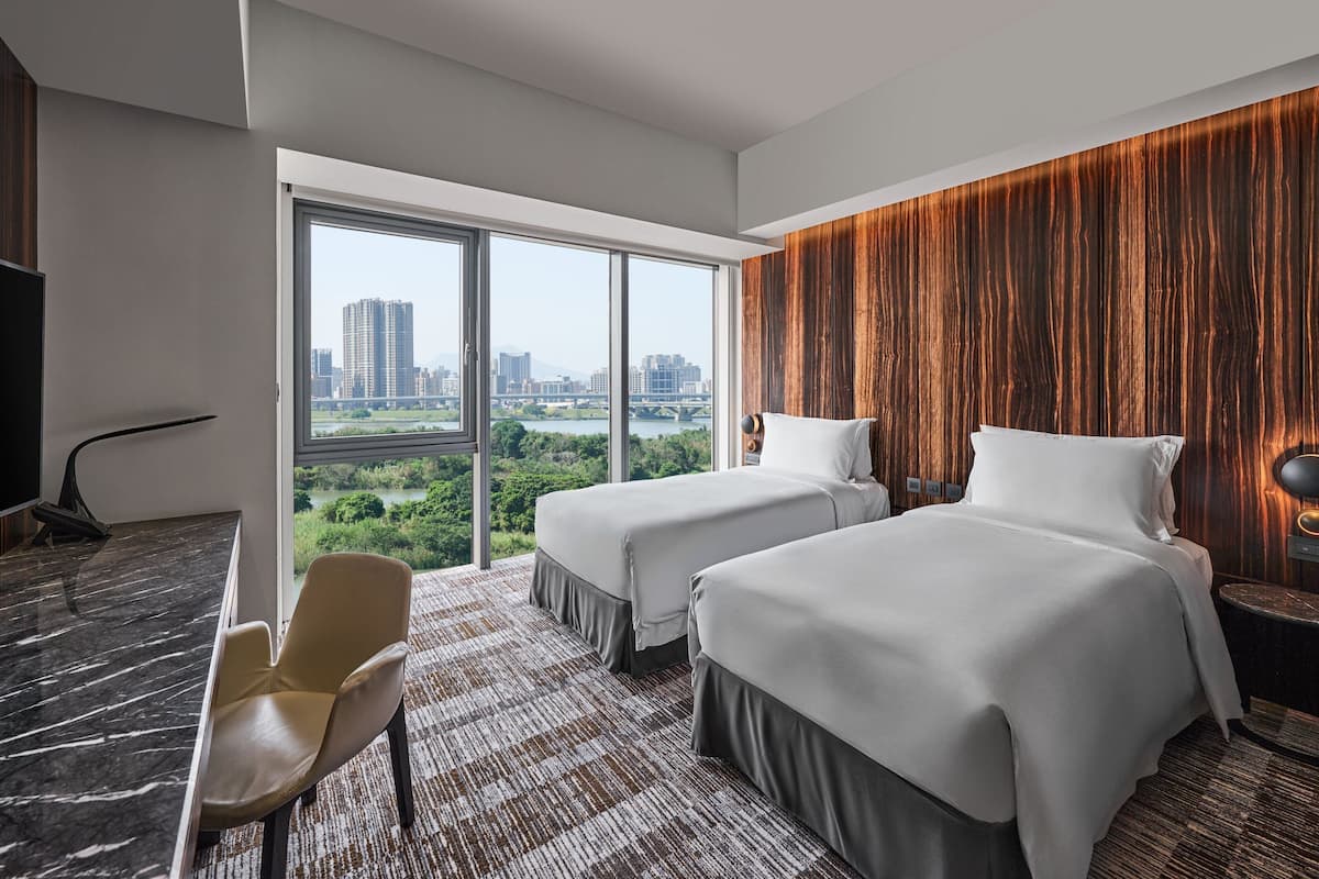 Peralatan tempat tidur premium, gebar bulu kapas, tilam berlapik