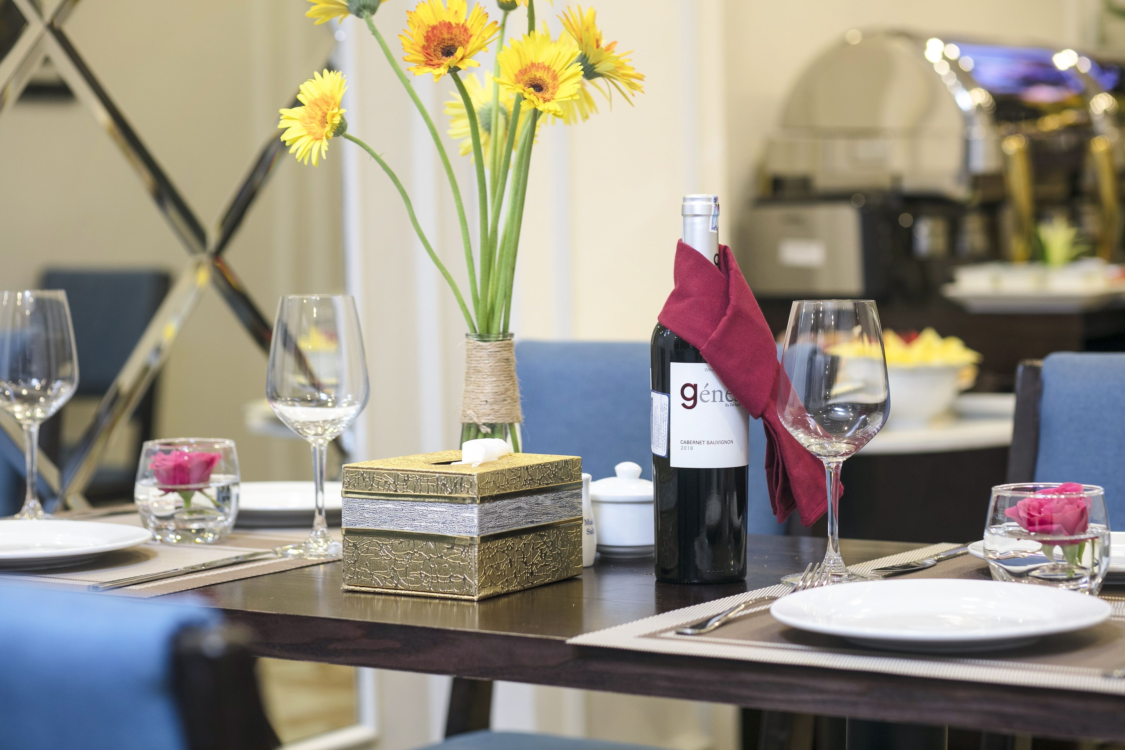 deluxe double room | minibar, in-room safe, desk, soundproofing