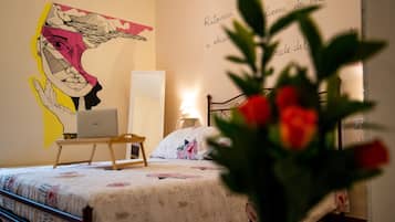 Quarto casal (Rossa) | Edredons de pluma, individualmente decorados, individualmente mobiliados