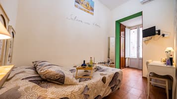 Double Room (Bianca) | Down comforters, individually decorated, individually furnished, desk