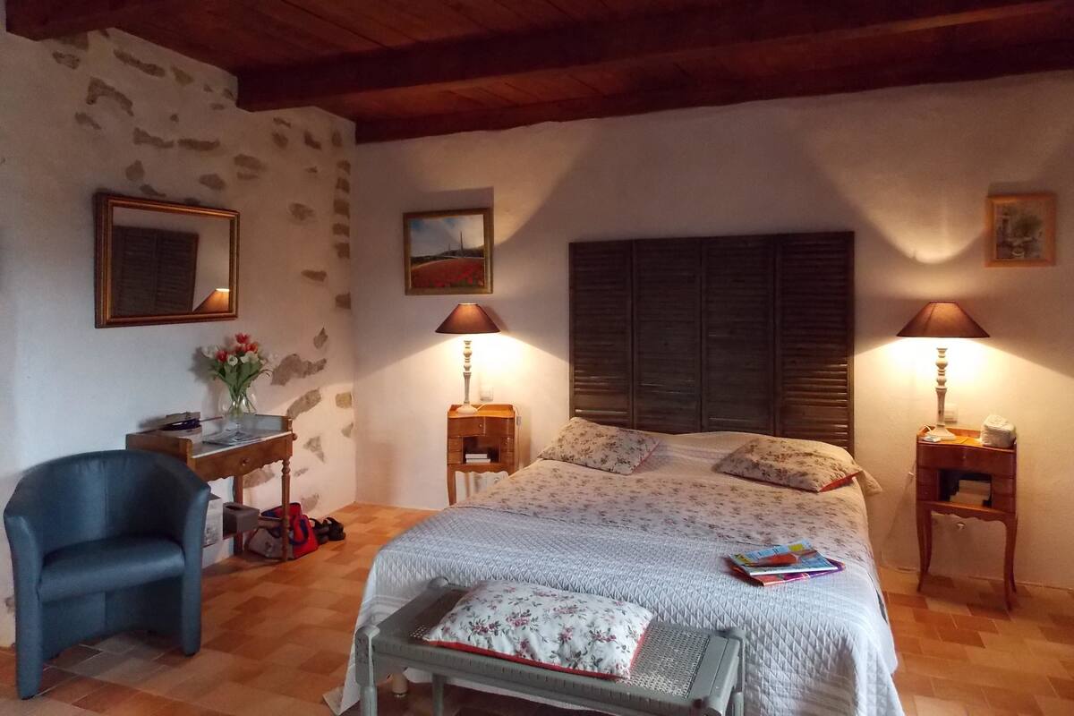 Habitación triple Deluxe (Vallee) | Servicios de la habitación