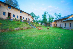 Garden - V Resorts Serenity Heritage Homestay (Palampur)