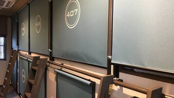 Shared Dormitory, Mixed Dorm