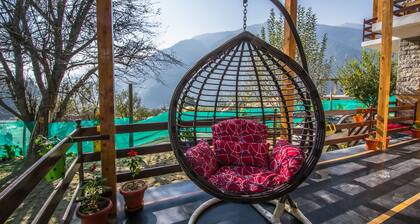 V Resorts Mantra Cottage Manali