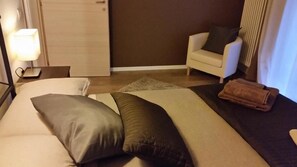 Habitación doble superior | Escritorio, wifi gratis, ropa de cama
