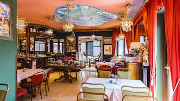 Daily buffet breakfast (EUR 15 per person)