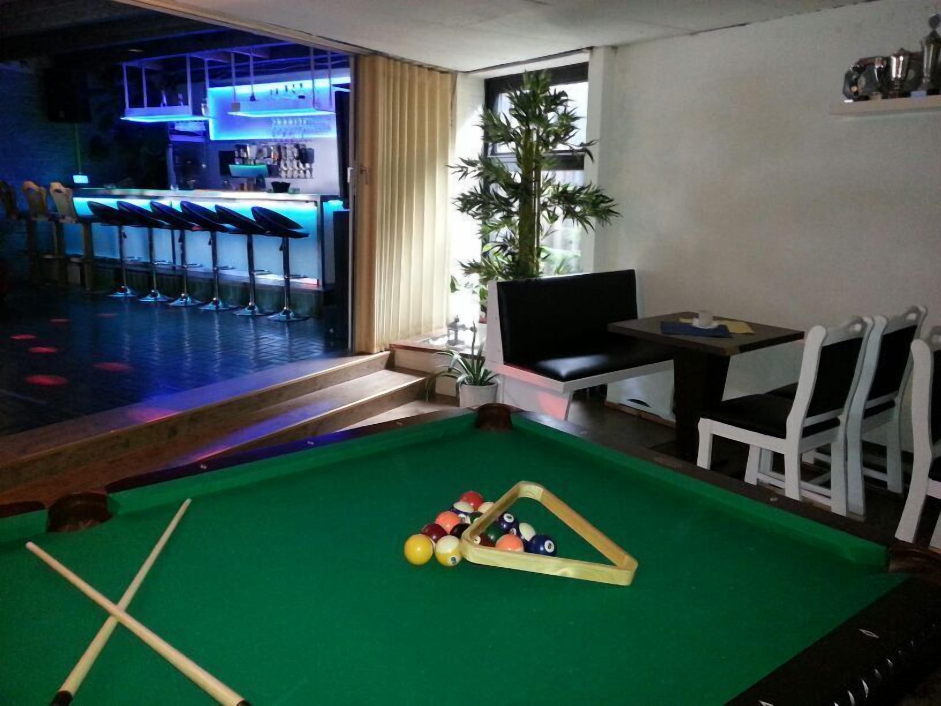 billiards