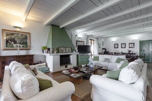 บริเวณนั่งเล่นที่ล็อบบี้