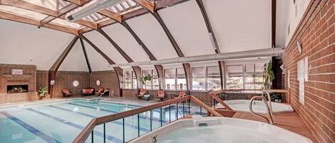 Bain à remous intérieur