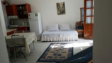 Apartment | Living area | TV