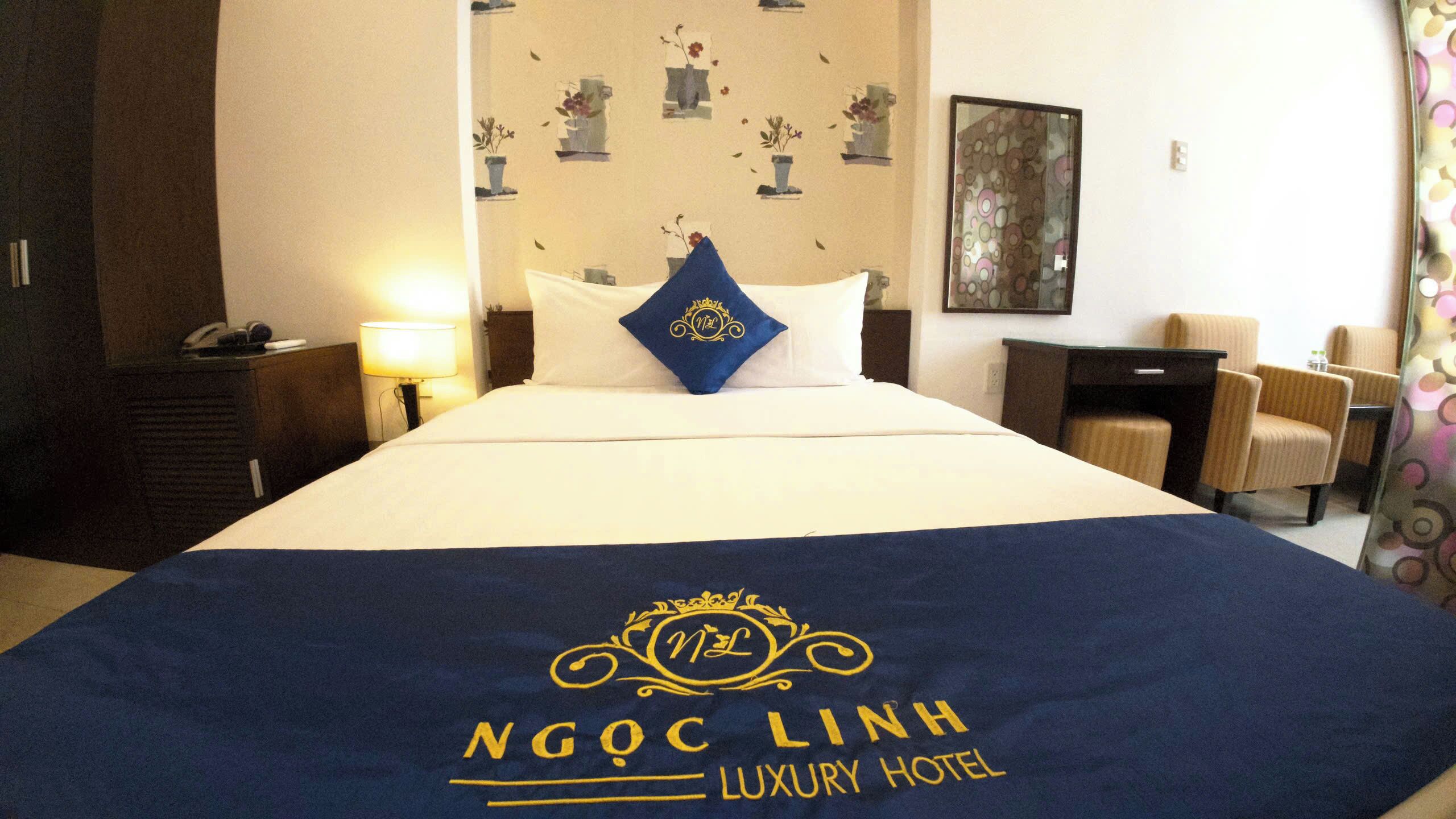 Standard Double Room | 1 bedroom, hypo-allergenic bedding, memory-foam beds, desk