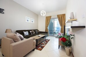 Apartment, 1 Bedroom | Living room | 40-inch flat-screen TV with cable channels, LCD TV - Piks Key- Marina Diamond 3 (Dubai)