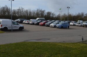 Free self-parking - U3z Aalborg Hytteø - Hostel (Aalborg)