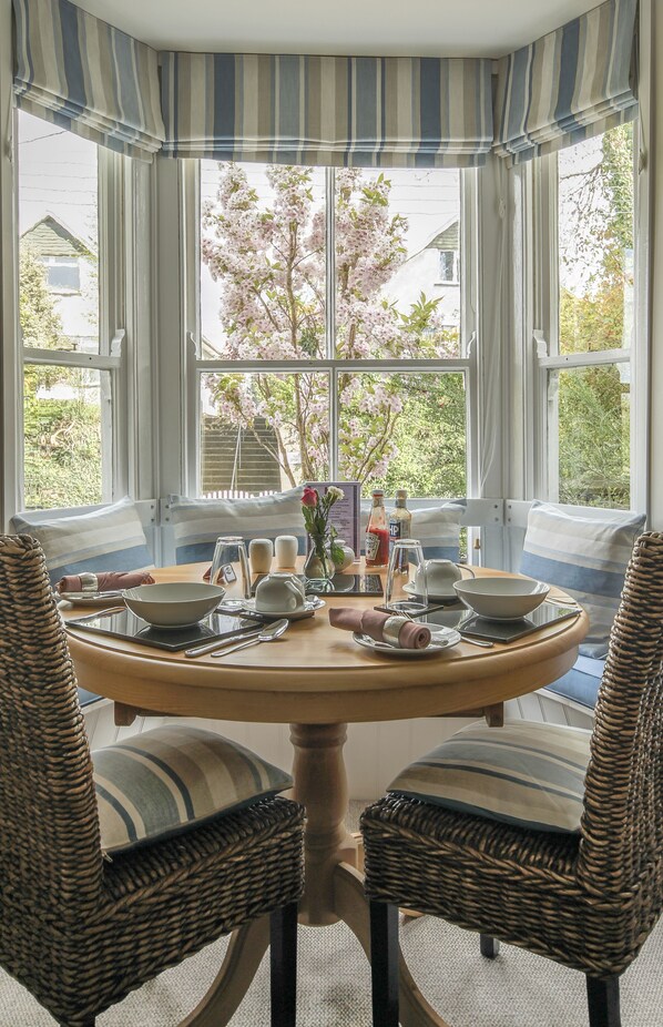 Literie de qualité, lit avec matelas Select Comfort, décor unique