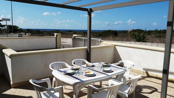 Departamento, 2 habitaciones | Balcón