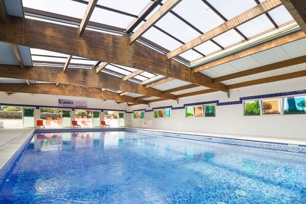 Indoor pool, seasonal outdoor pool - Vacancéole - Palmyra Golf (Agde)
