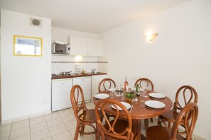 Flat-screen TV - Vacancéole - Palmyra Golf (Agde)