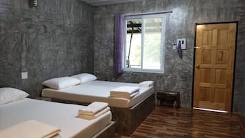 Standard Quadruple Room | Gratis wifi