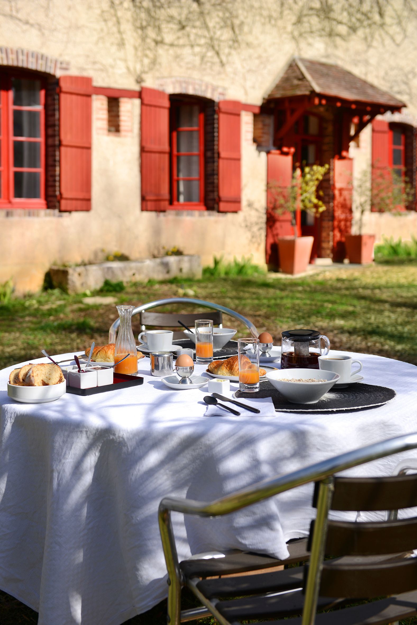 Free daily continental breakfast