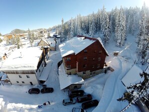 บริเวณภายนอก