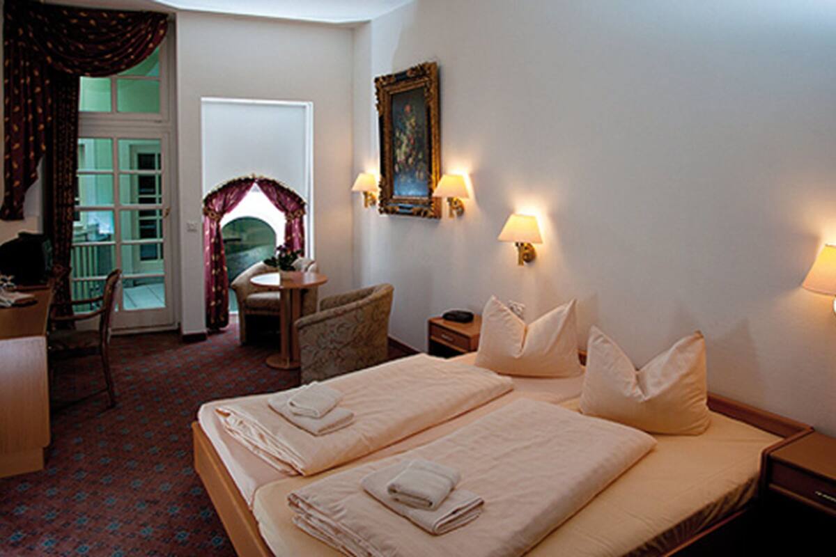 desk, blackout curtains, free wifi, bed sheets